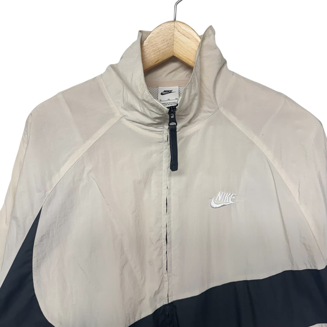 나이키 빅스우시 바람막이 상품이미지2
