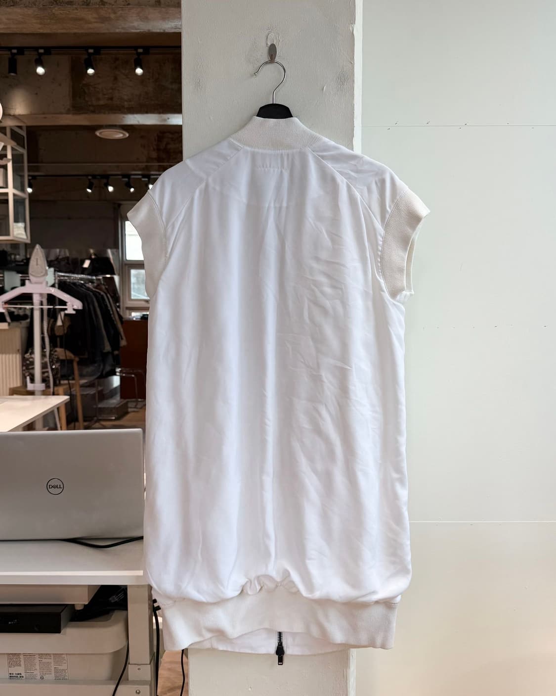 mm6 화이트 폴리에스터 슬리브리스 투웨이 자켓  상품이미지7