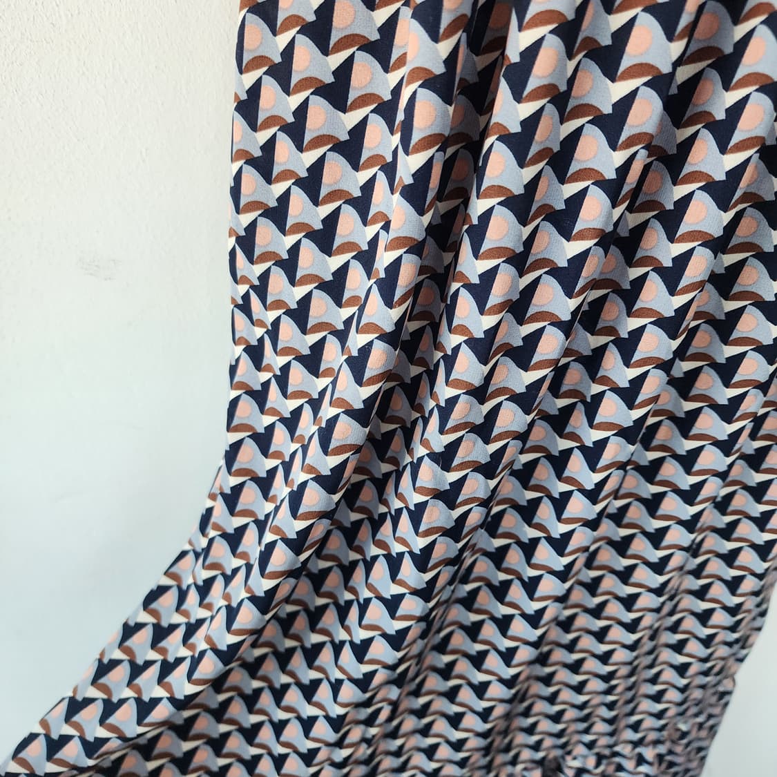 명품 패턴 롱 원피스 랩 스타일 상품이미지7