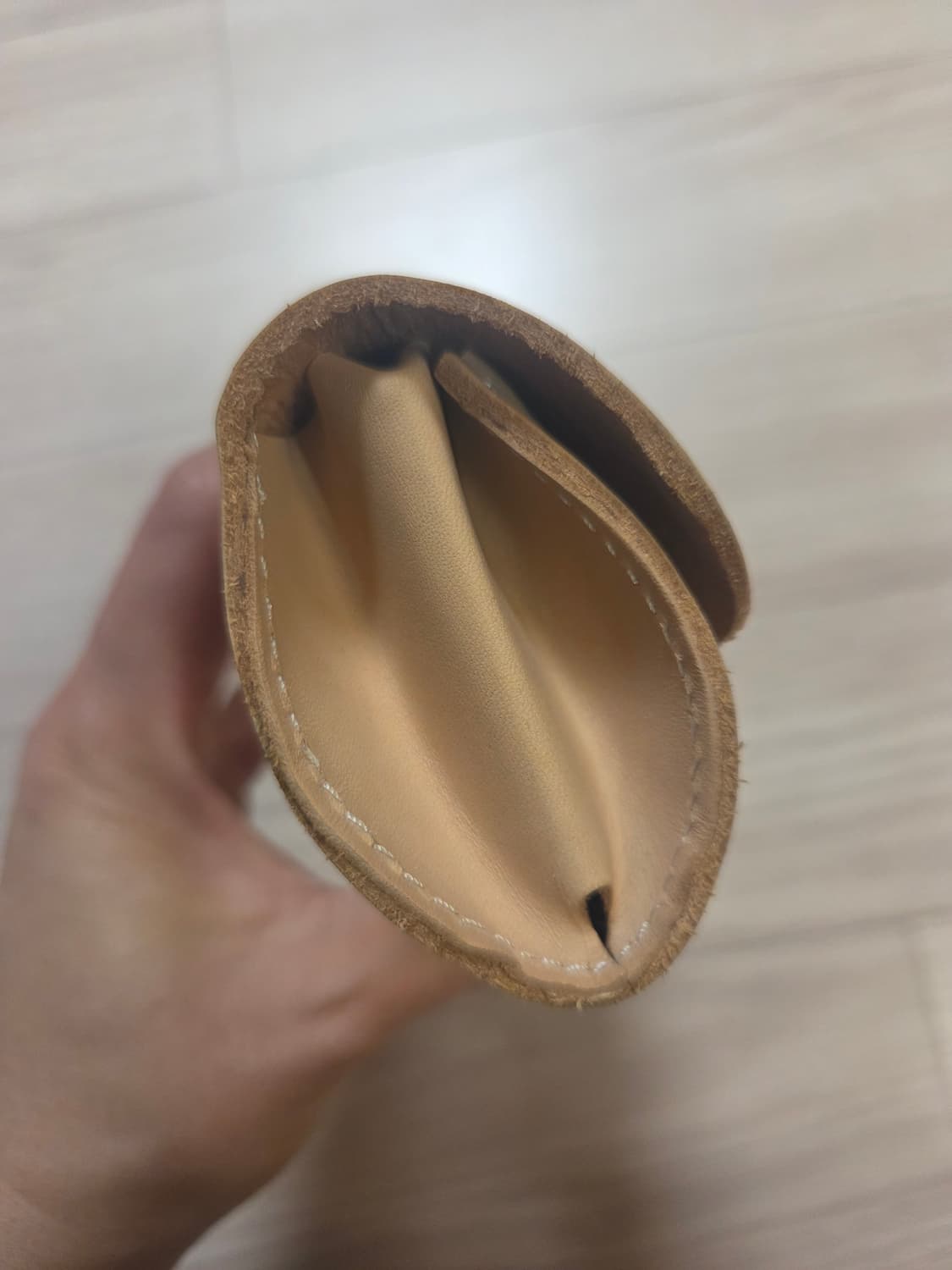 헨더스킴 가죽 롤 필통 파우치 상품이미지3