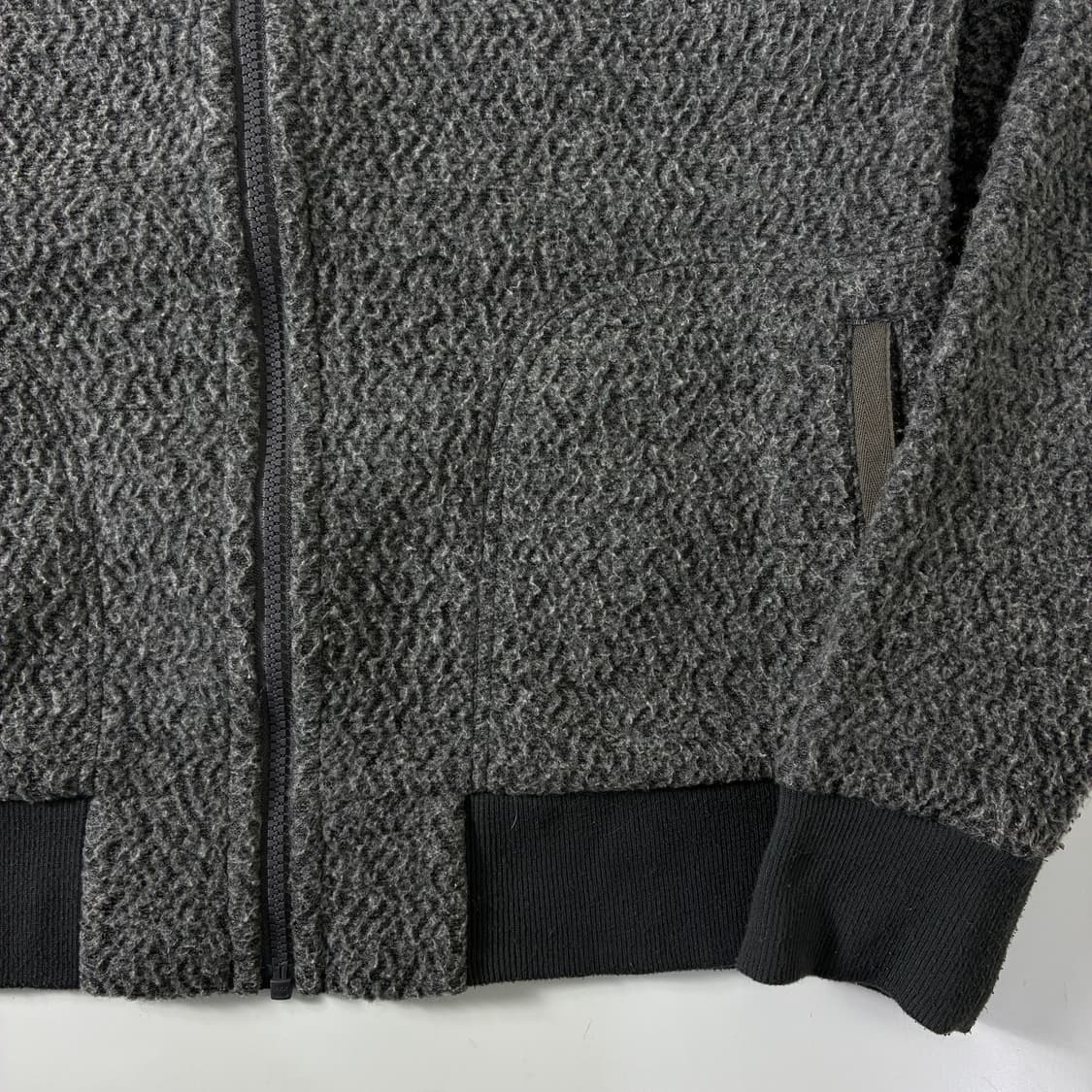 Patagonia  파타고니아 울리에스터 차콜 플리스 자켓   상품이미지4