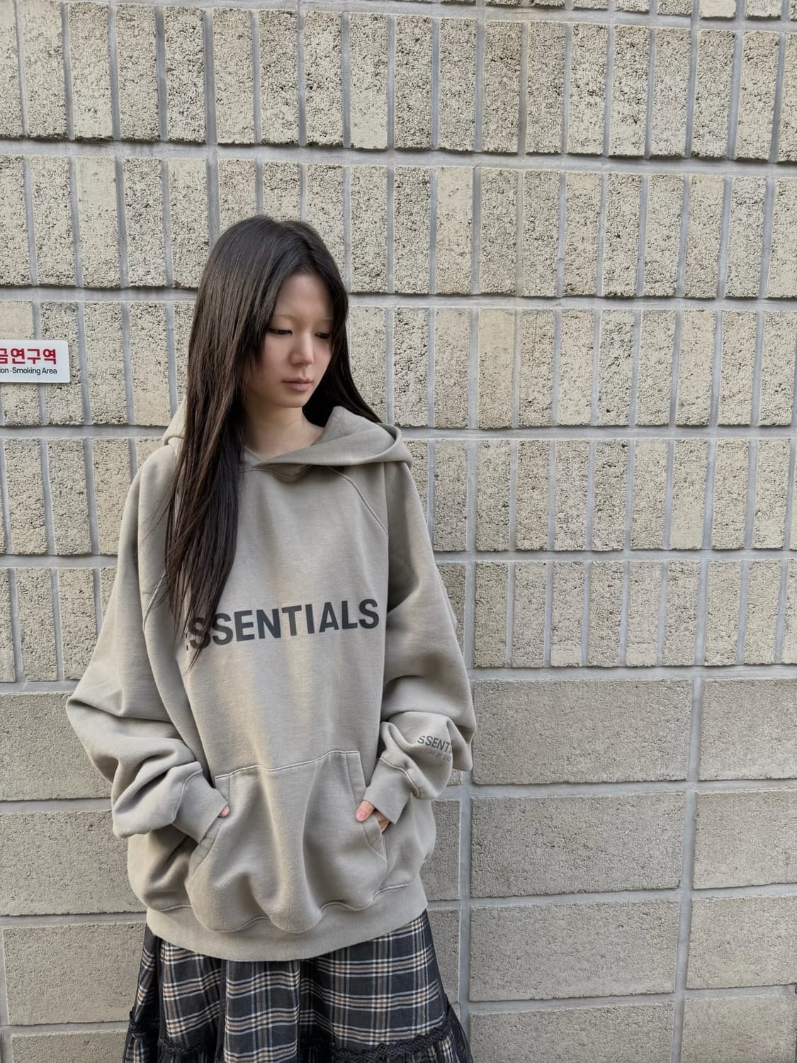 에센셜 오버핏 로고 후드티 상품이미지10