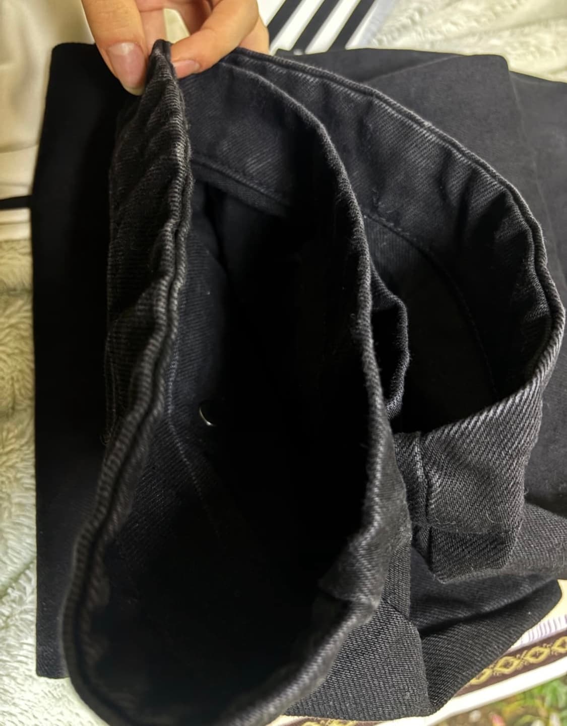 비엑세스 Eyelet Button Black Jeans (0) 상품이미지2