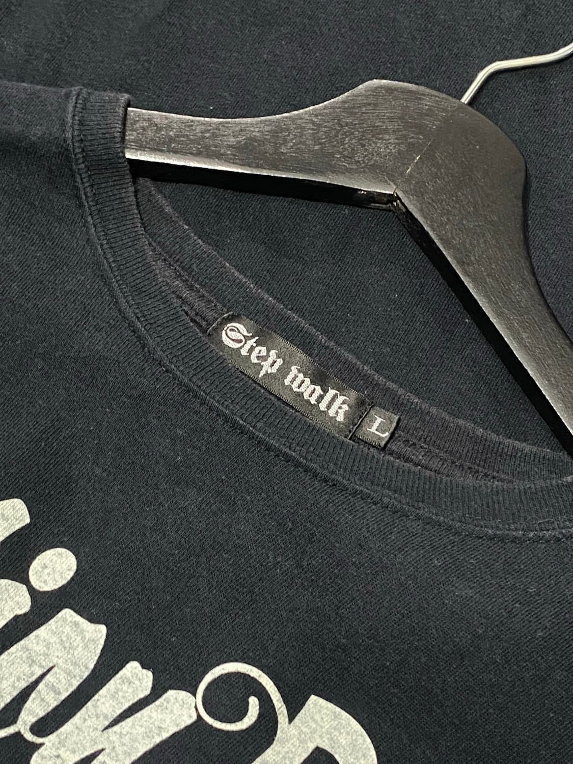 Step walk 레터링 디테일 반팔티셔츠 상품이미지8