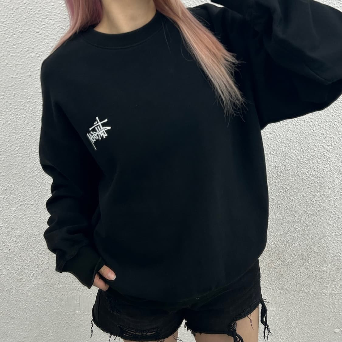 스투시 블랙 맨투맨 L 상품이미지1