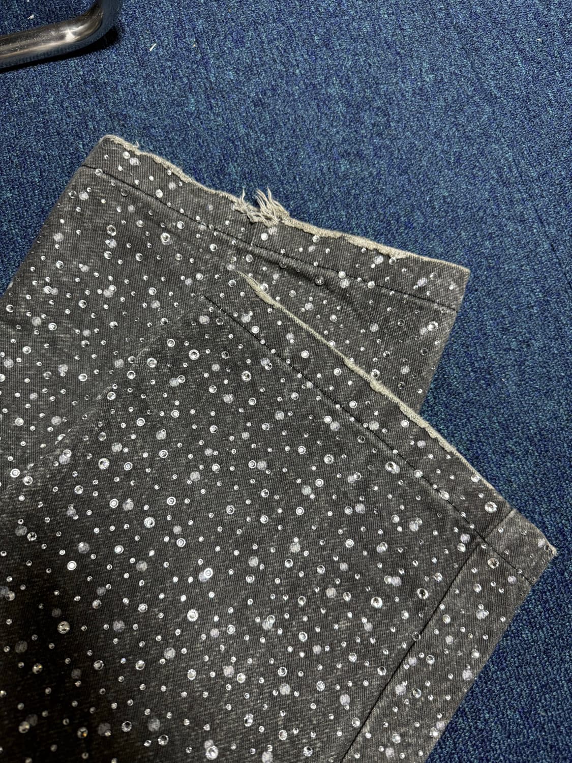 [L] Birthofroyalchild 스와로브스키 데님 팬츠 상품이미지5