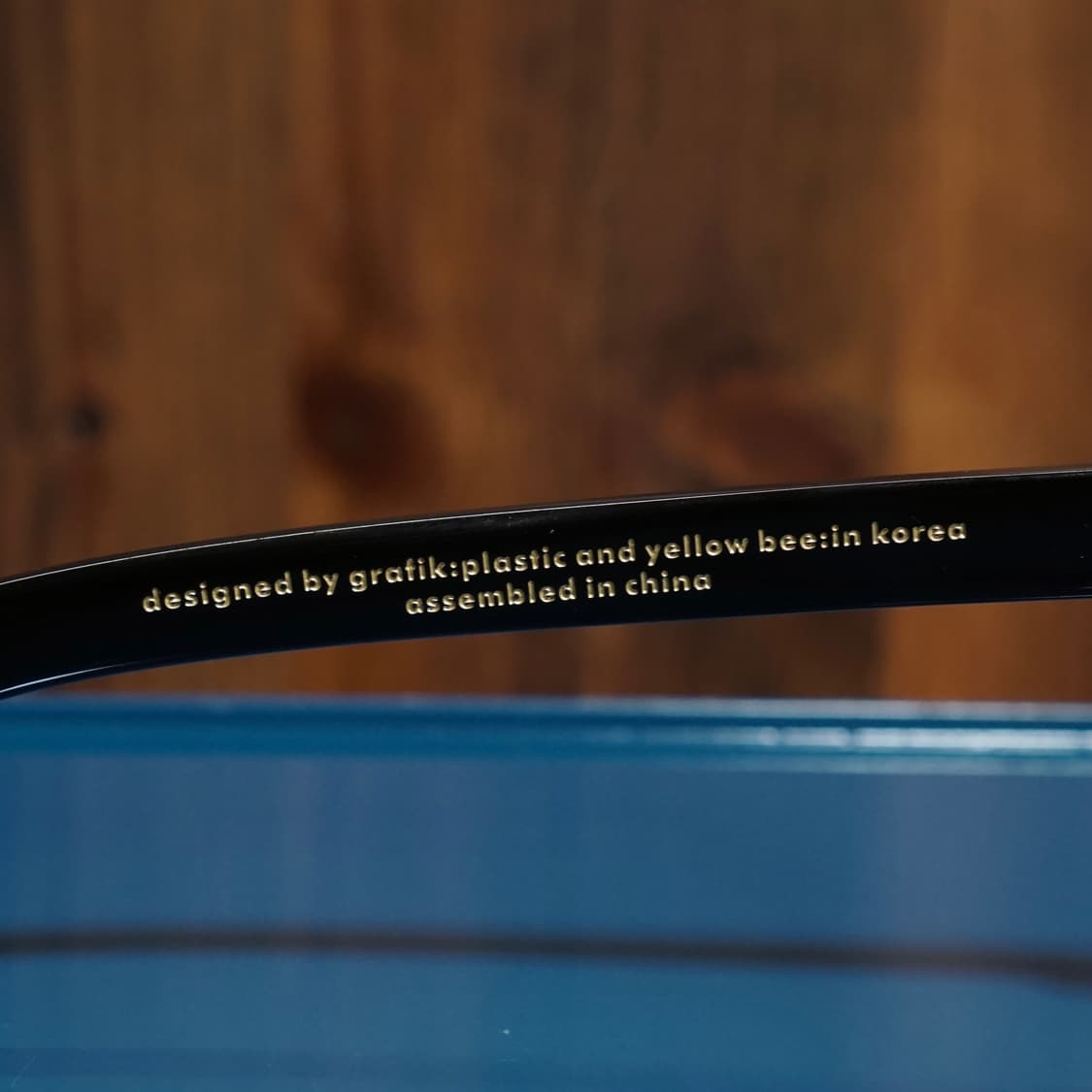 그라픽 플라스틱 X 옐로우비 투톤 안경 상품이미지7