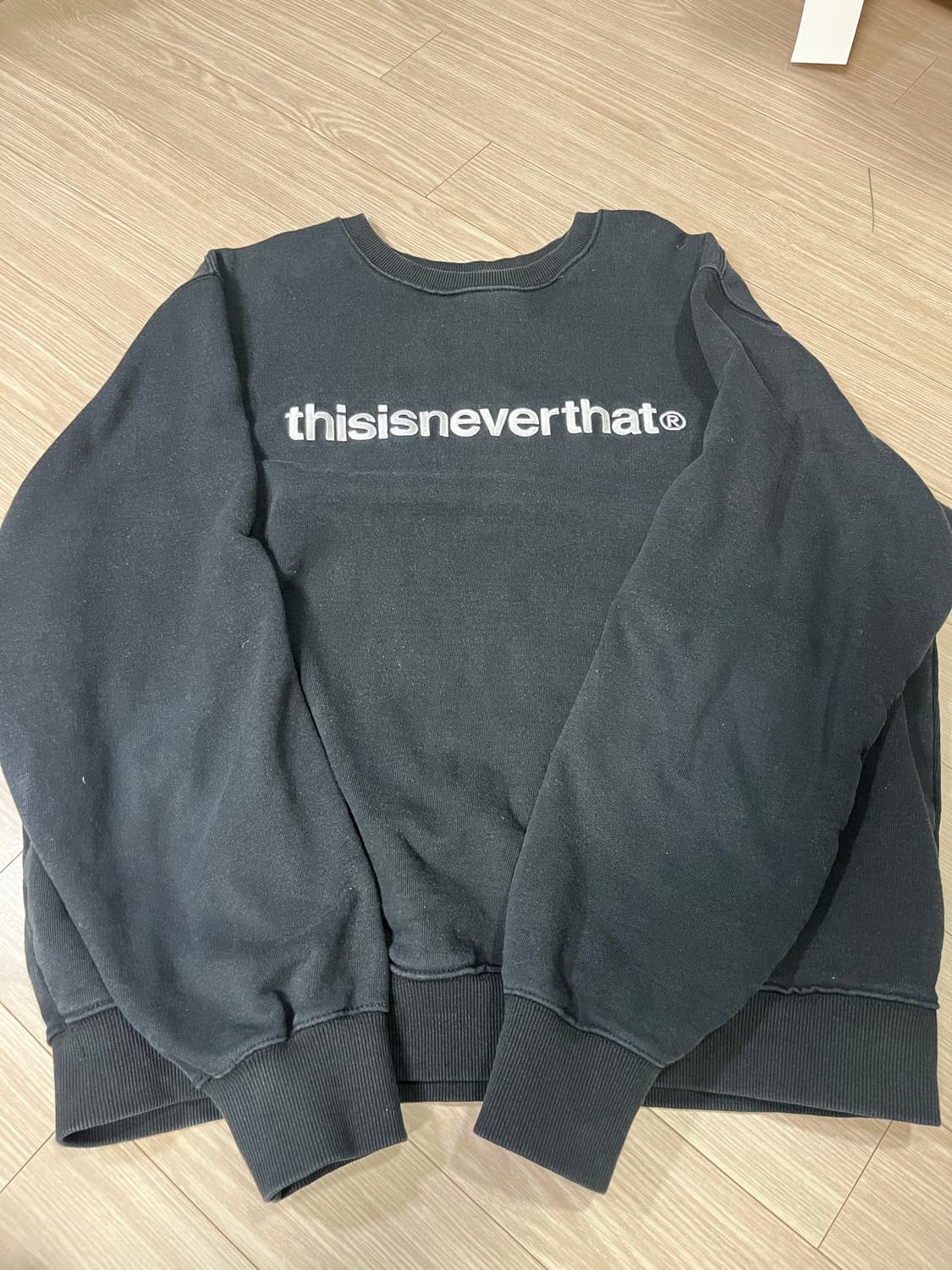 디네뎃 맨투맨 상품이미지1