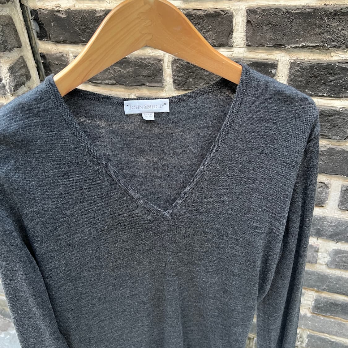 존스메들리 v넥 니트 상품이미지2