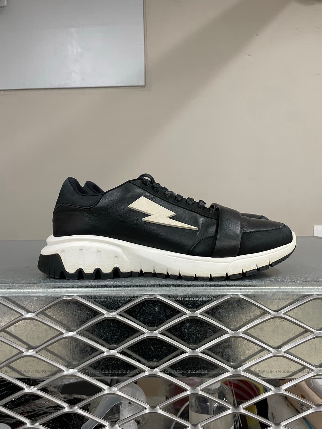 닐바렛 썬더 스트랩 스니커즈 40 상품이미지4