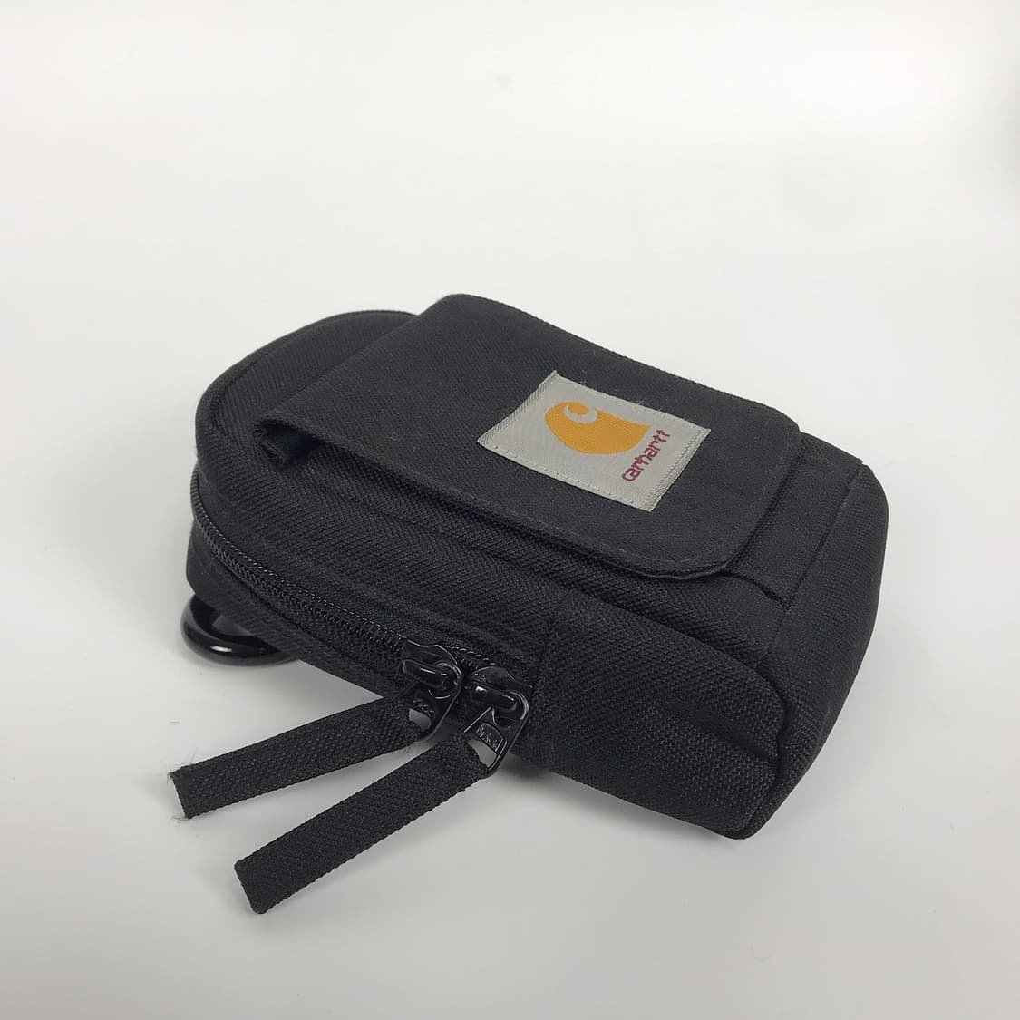 칼하트 블랙 파우치 스몰백 상품이미지3