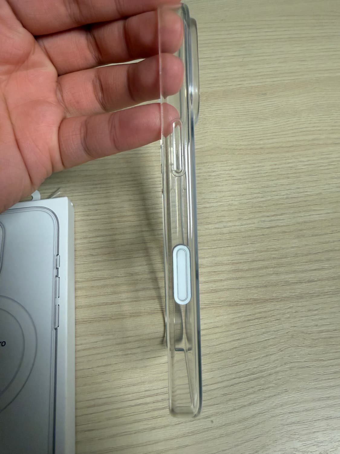 아이폰 16프로 정품 투명케이스 상품이미지4