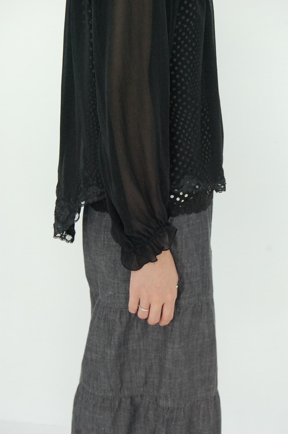 Botte Jaune silk blouse 상품이미지3