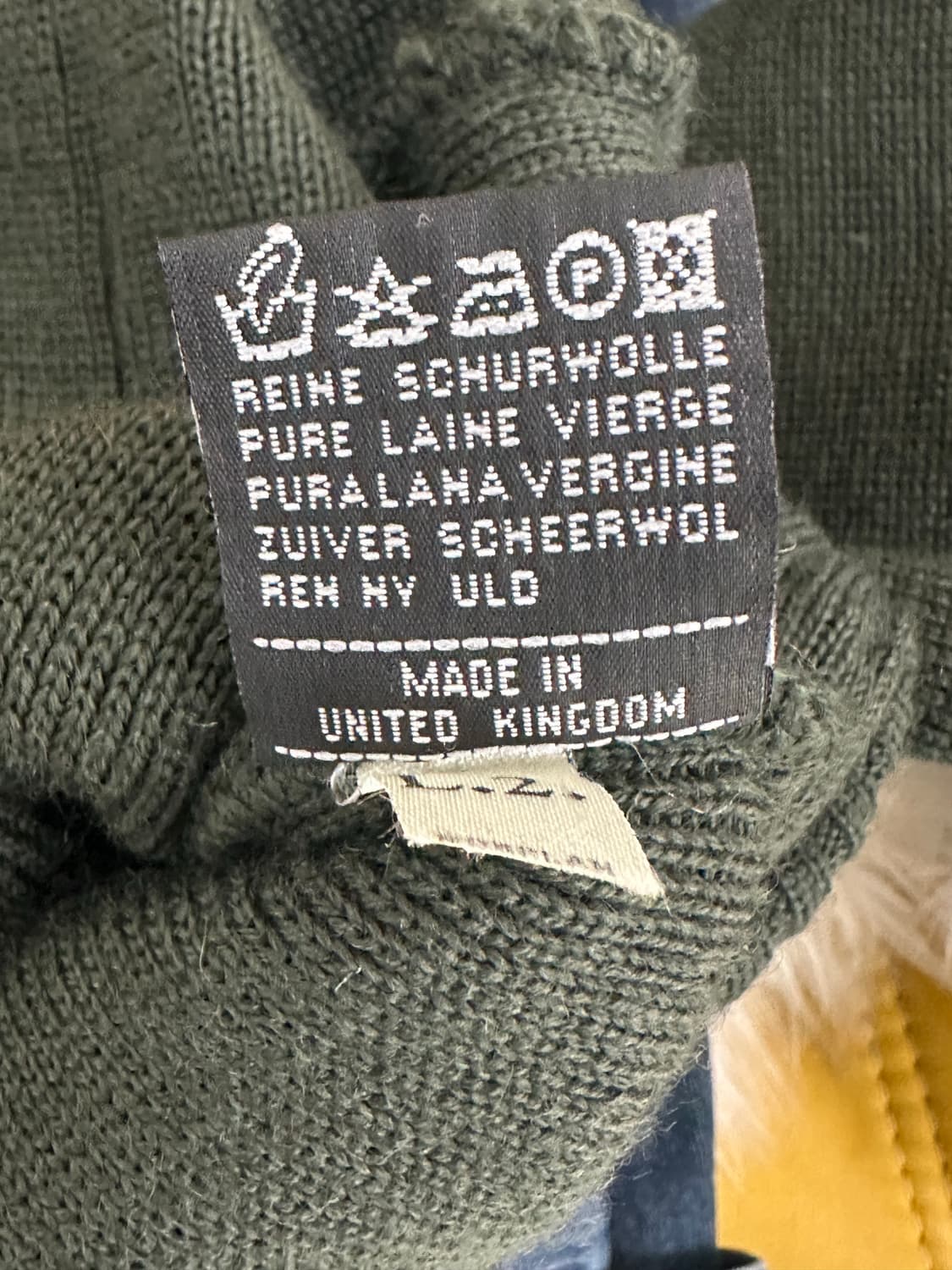 버버리 남성 가디건 상품이미지10