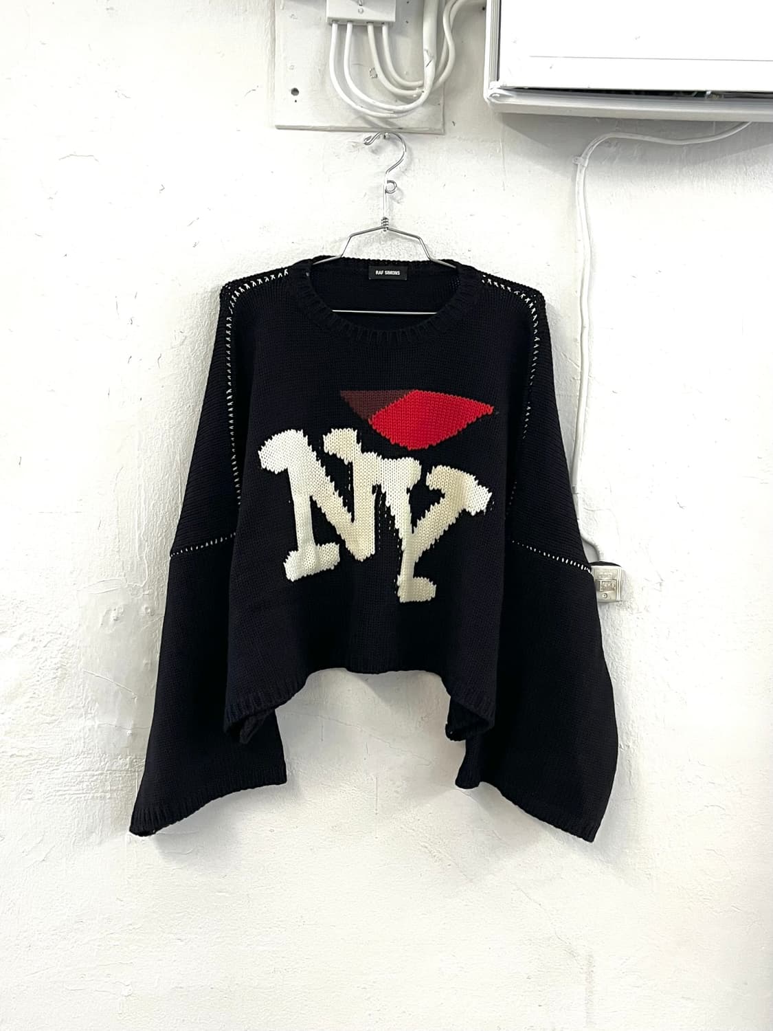 라프시몬스 2017FW 러브 NY 크롭 니트 상품이미지1