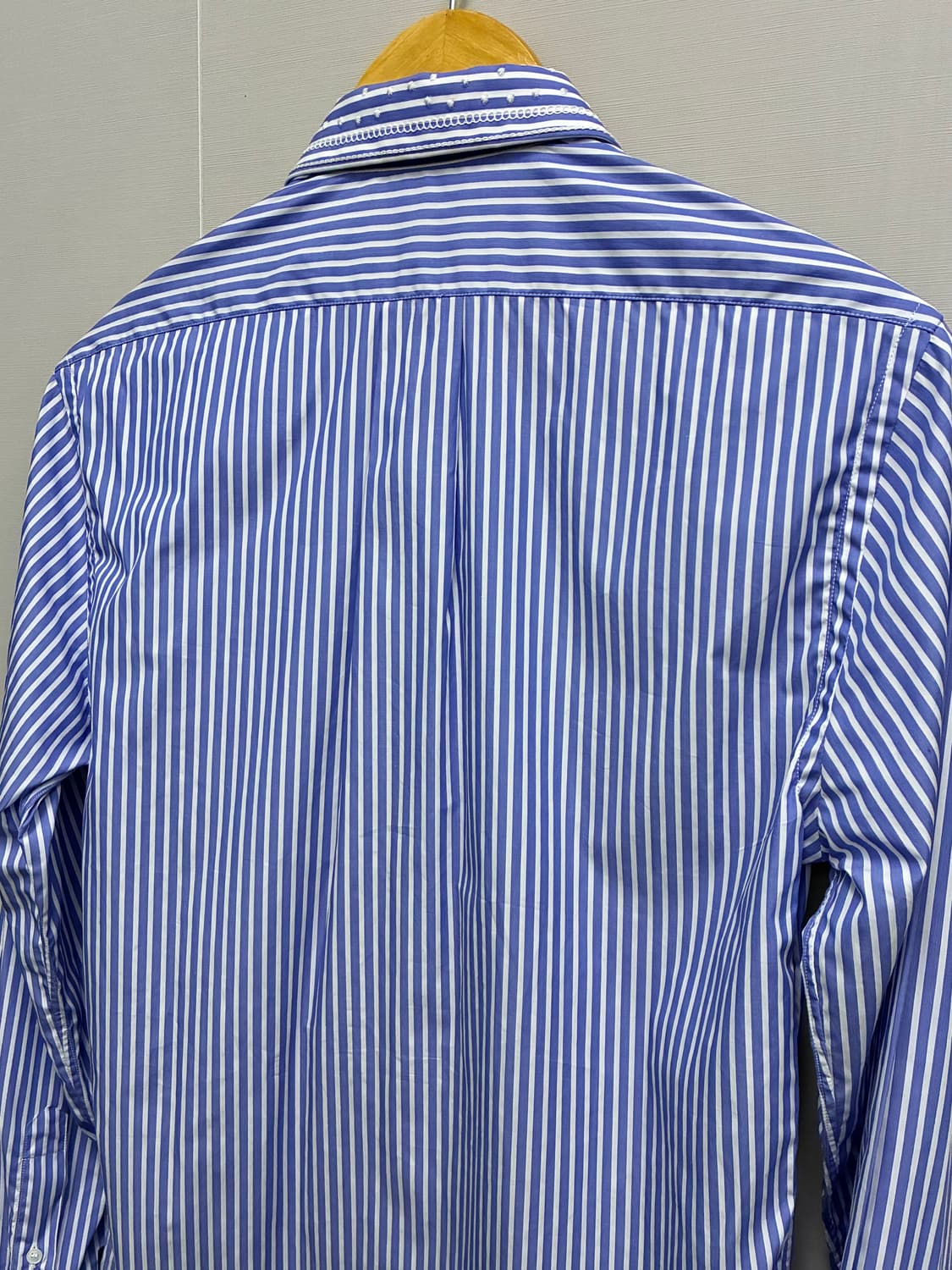 (XS~S)BURBERRY 버버리 스트라이프 카라 자수 블라우스 롱셔츠 상품이미지9