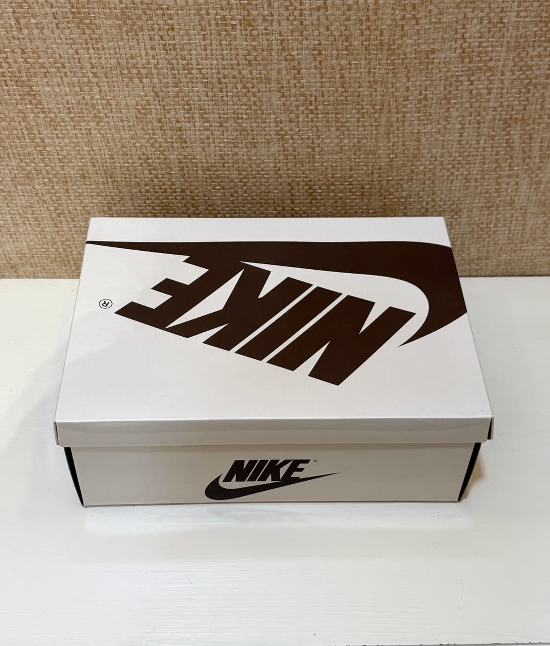 나이키 조던1 X 트래비스 스캇 레트로 로우 다크모카 상품이미지2