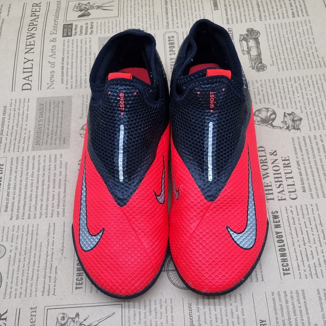 나이키 팬텀 비전 풋살화 240 상품이미지2