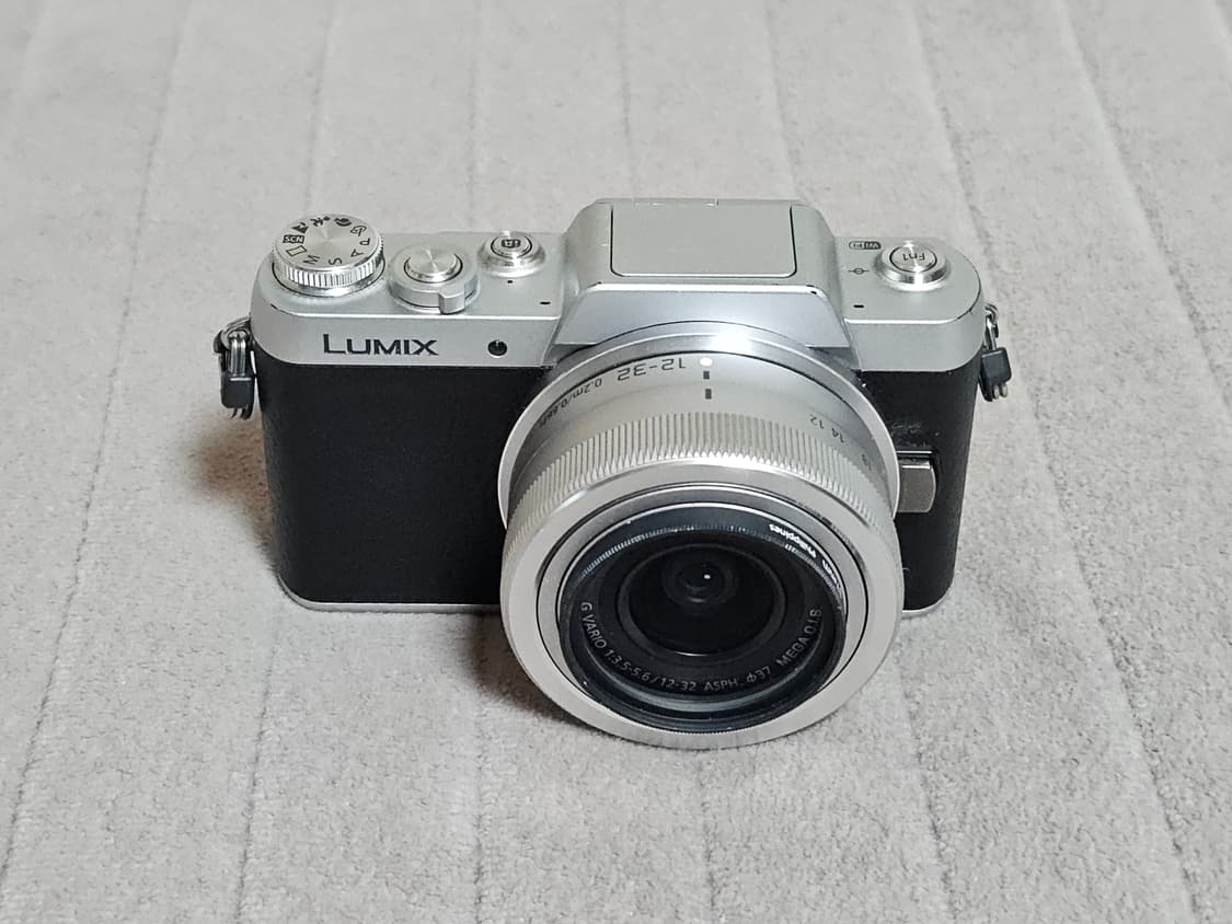 파나소닉 루믹스 DMC-GF8 미러리스 카메라 상품이미지1