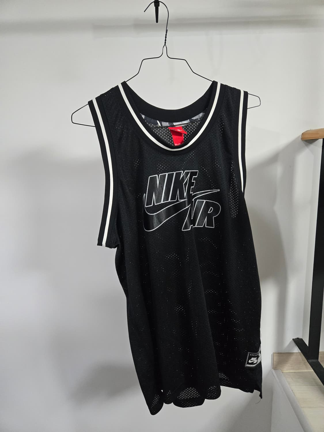 나이키 에어 빅로고 스윙맨 나시 상품이미지1