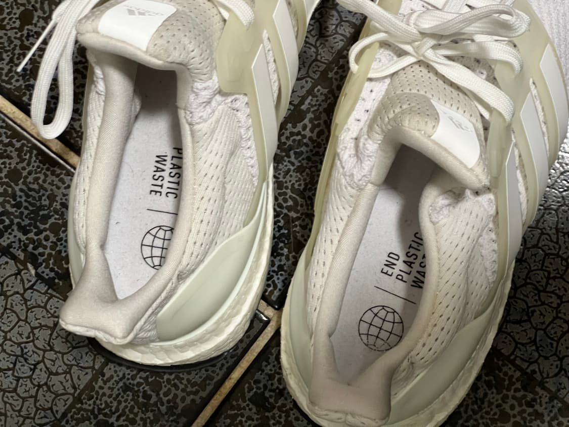 아디다스 울트라부스트 275 상품이미지2