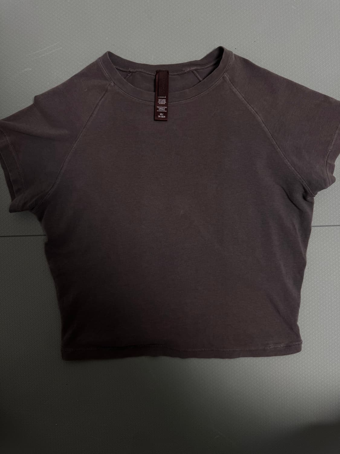 Skims 크롭반팔티 xs 상품이미지1