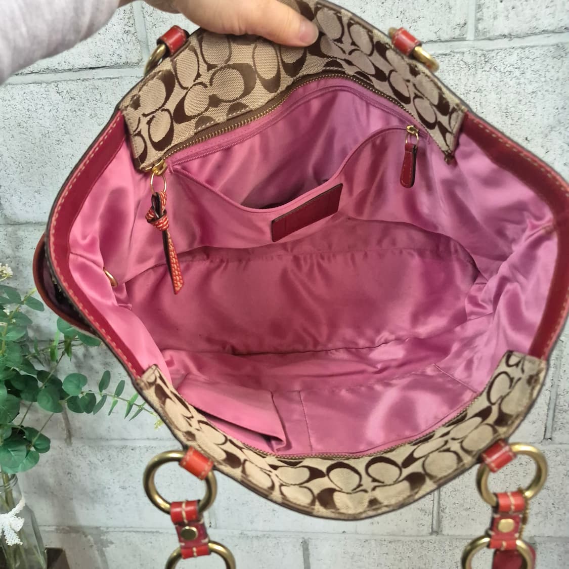 코치 시그니처 숄더백 상품이미지6