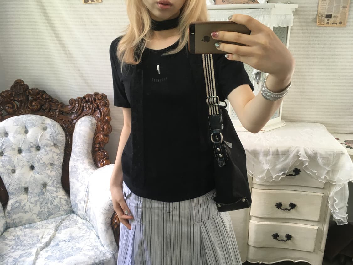 핑크하우스 블랙 프린팅 티셔츠 상품이미지1