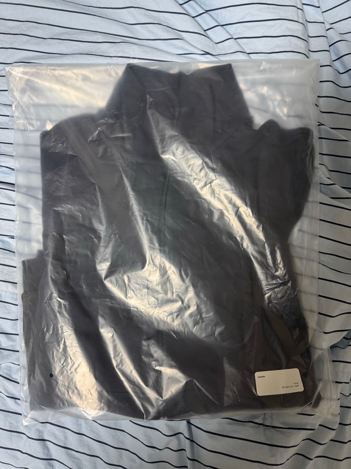 머듈 넥 집업 네이비 새상품 상품이미지2