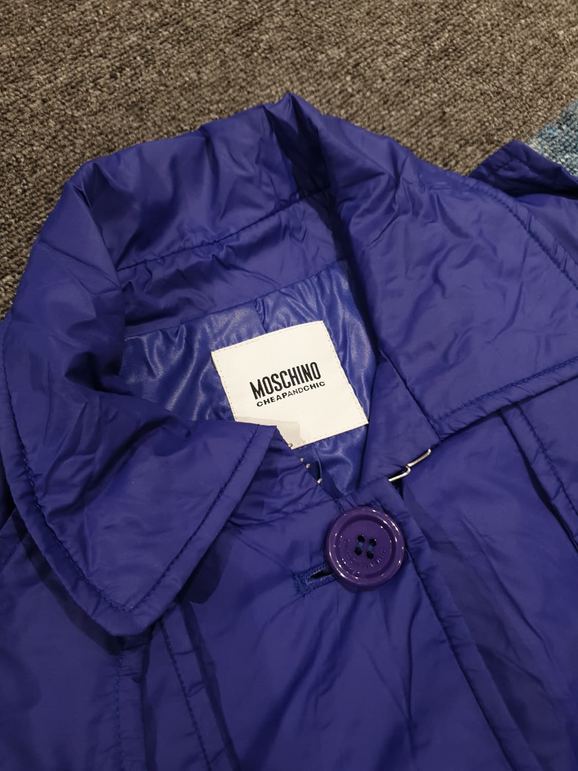 모스키노 퍼플 플레어 패딩코트 상품이미지3