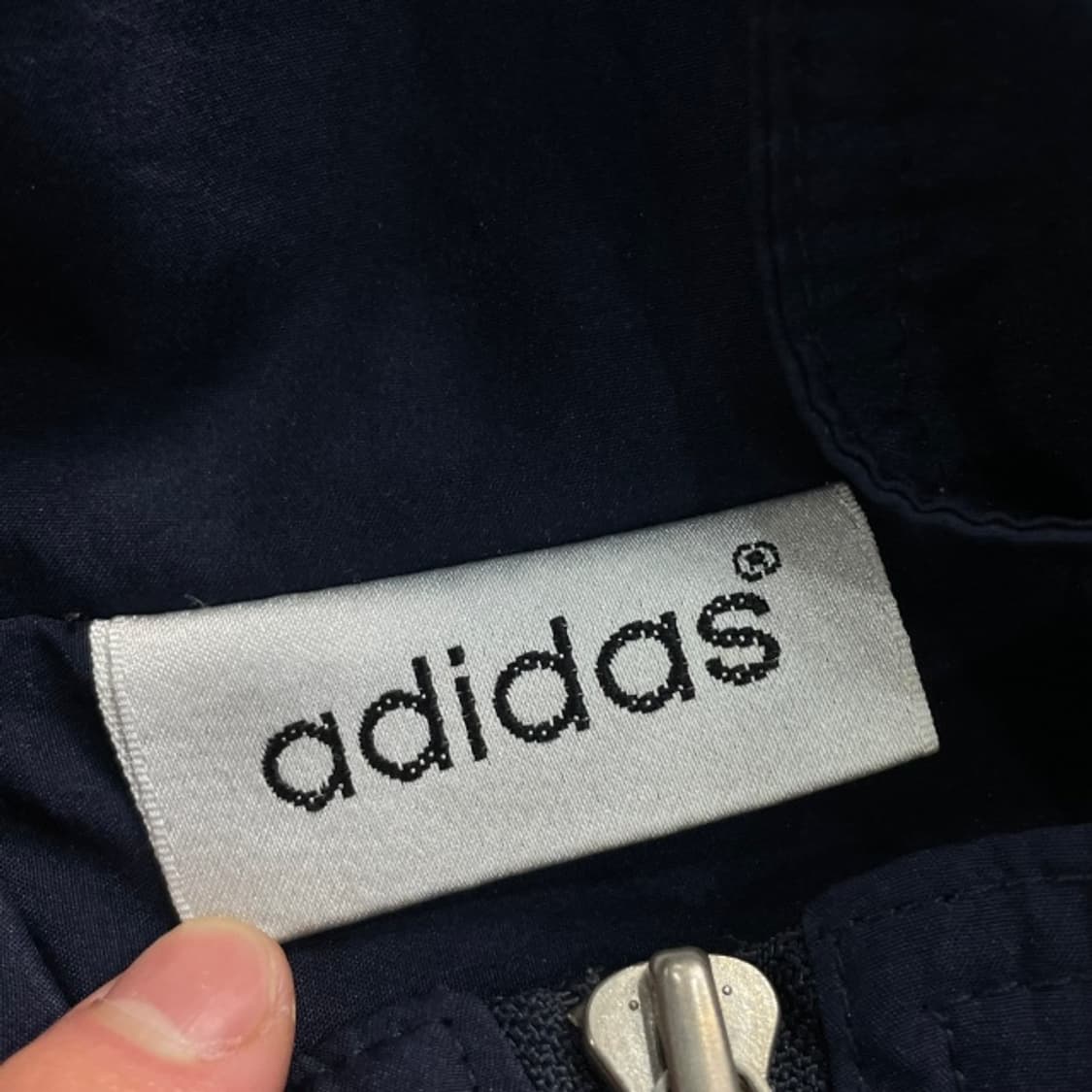 105 아디다스 올드스쿨 바람막이 상품이미지3