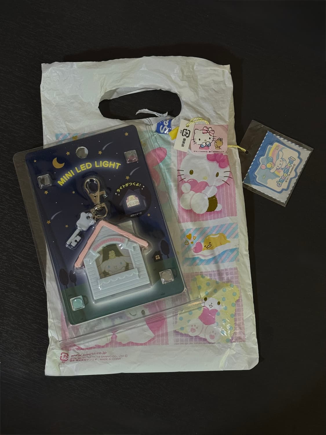 산리오 하우스 시나모롤 LED 라이트 키링(미개봉, 새상품) 상품이미지5