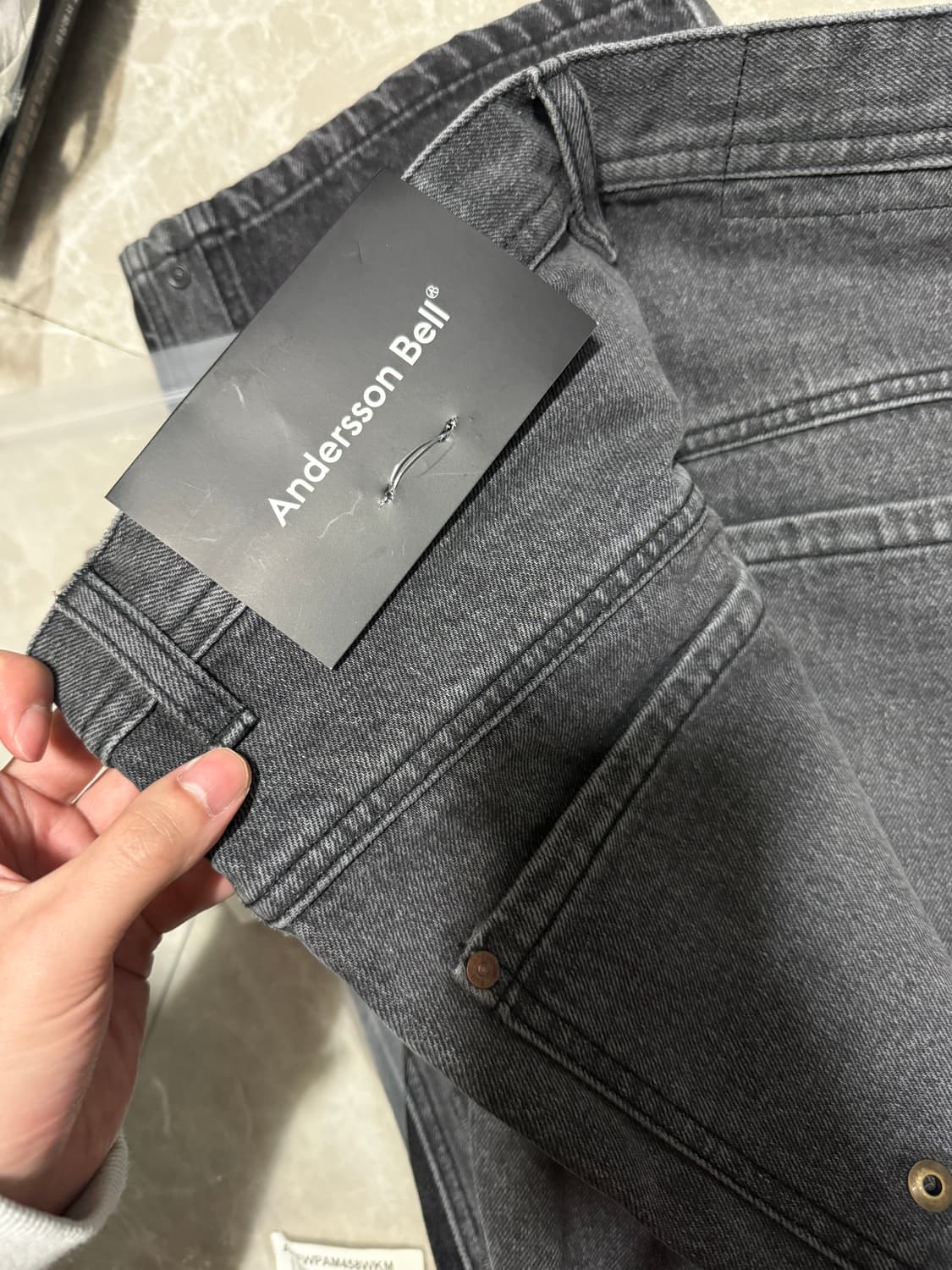 M사이즈 앤더슨벨 루카스 콘트라스트 패널 와이드 레그 데님 워시드블랙 상품이미지3