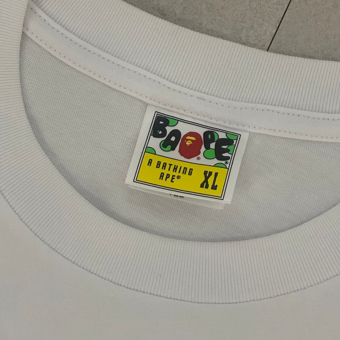 베이프 반팔 XL 상품이미지2