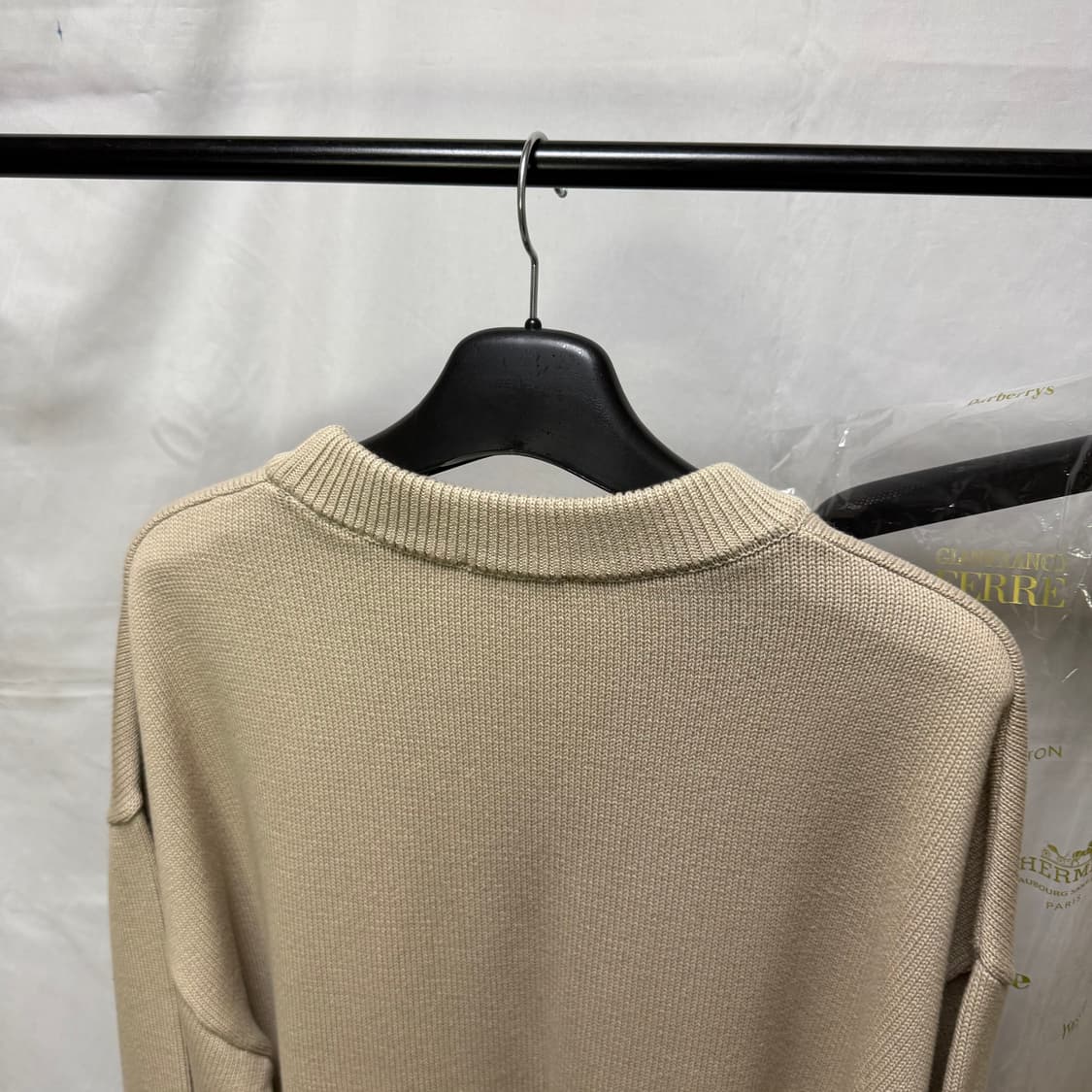 [XL사이즈] 아미 빅하트 로고 오버사이즈 니트 스웨터 베이지 화이트 상품이미지7