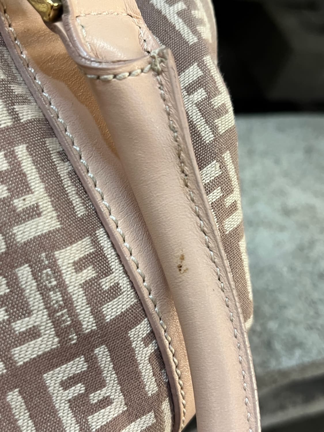 펜디 주카 미니 백 상품이미지10