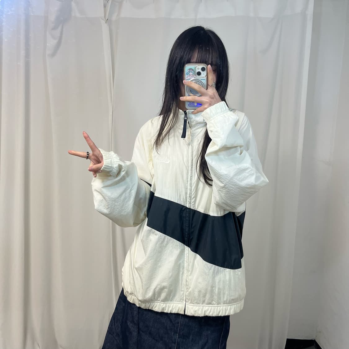 Nike big swoosh white windbreaker 상품이미지2