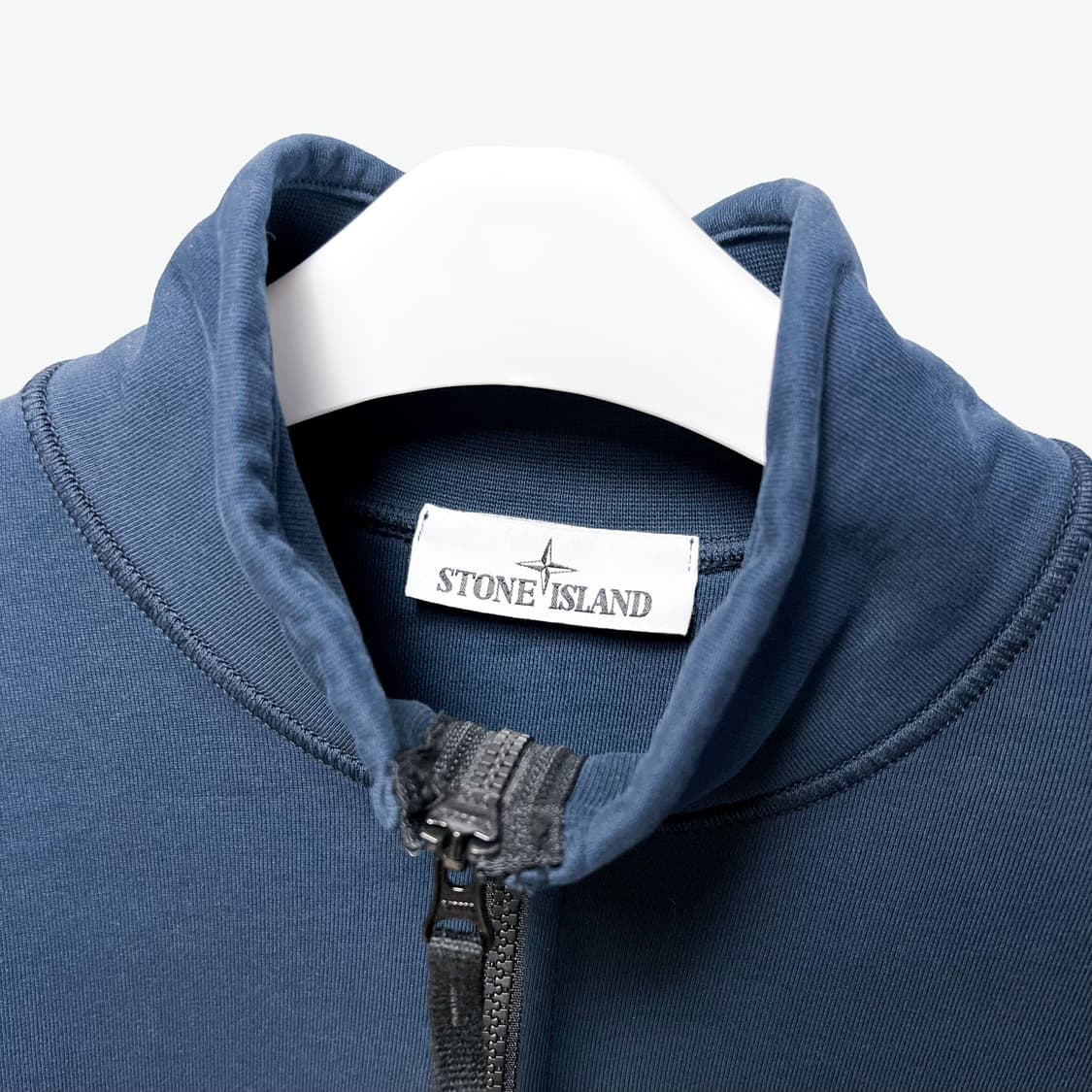 [M] 스톤아일랜드 반집업 맨투맨 상품이미지3