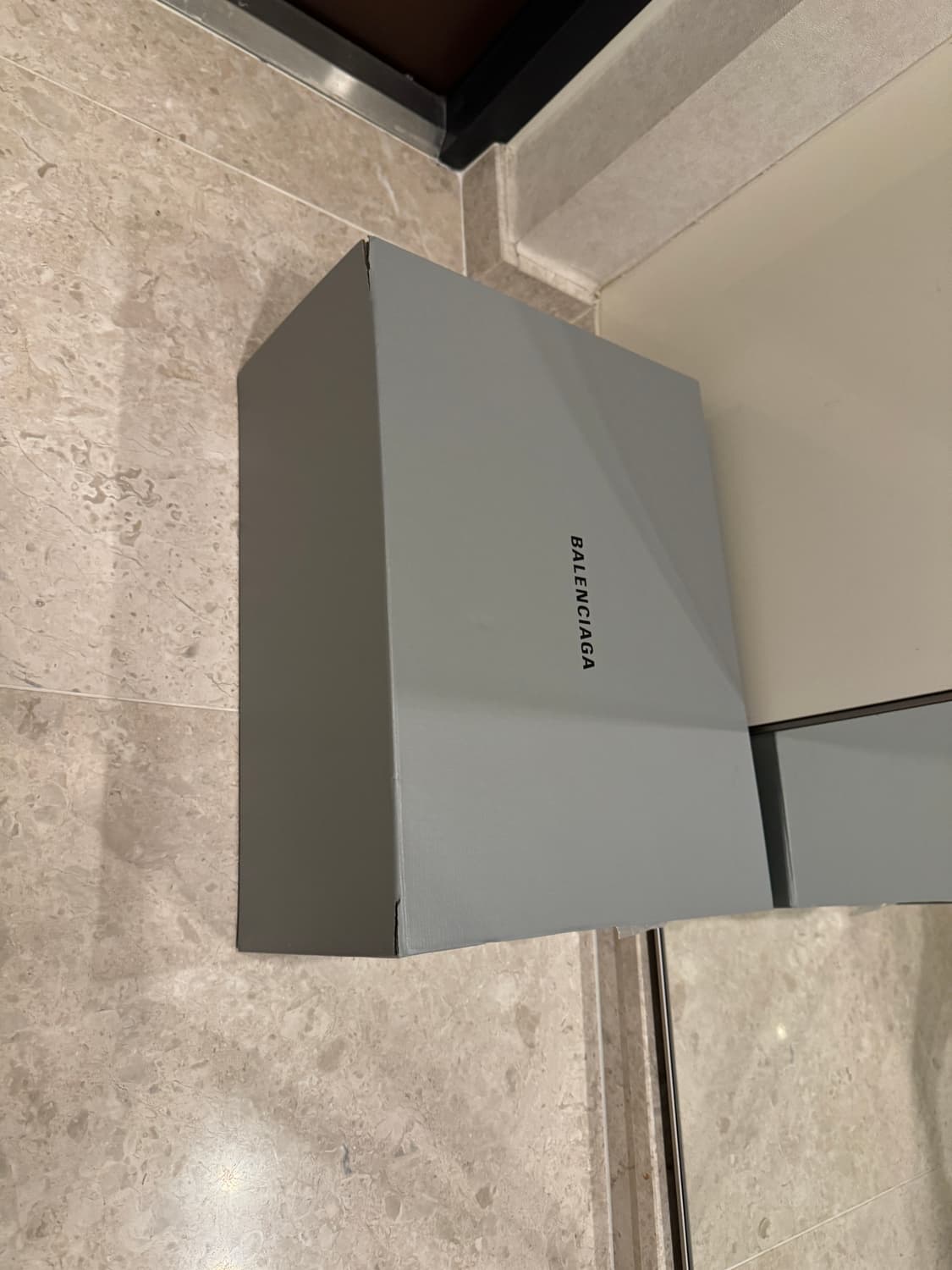 발렌시아가 클래식 모터크로스 메탈 플레이트 시티 백 상품이미지8