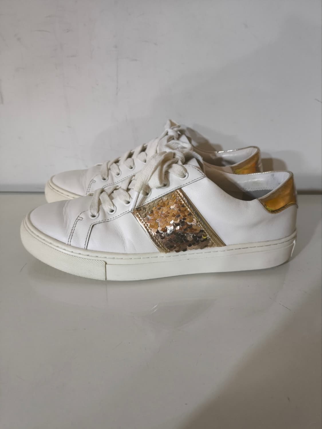 7.5 245mm 토리버치 스팽글 스니커즈  상품이미지2