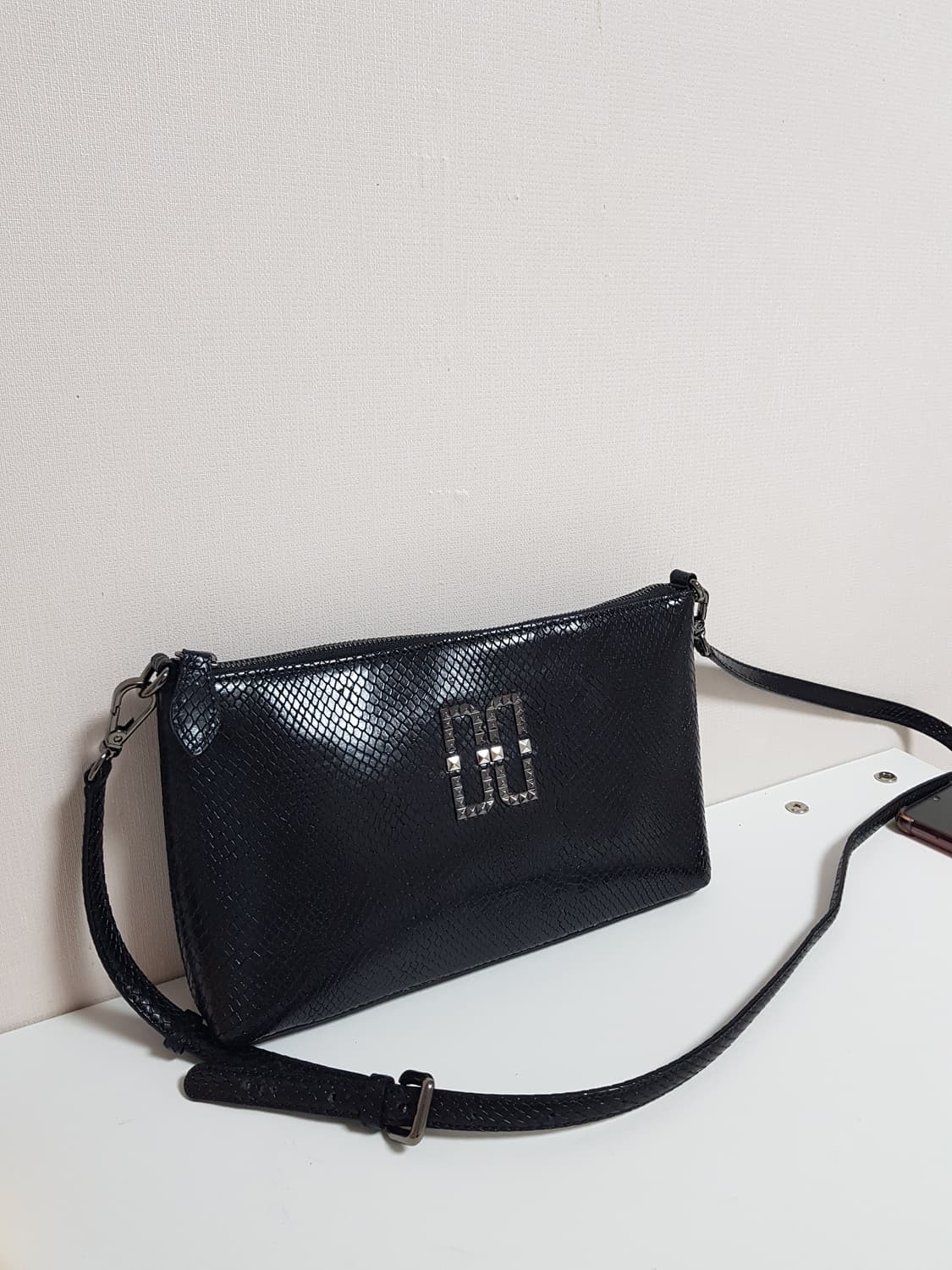 닥스 크로스백 ㅡ정품  상품이미지1