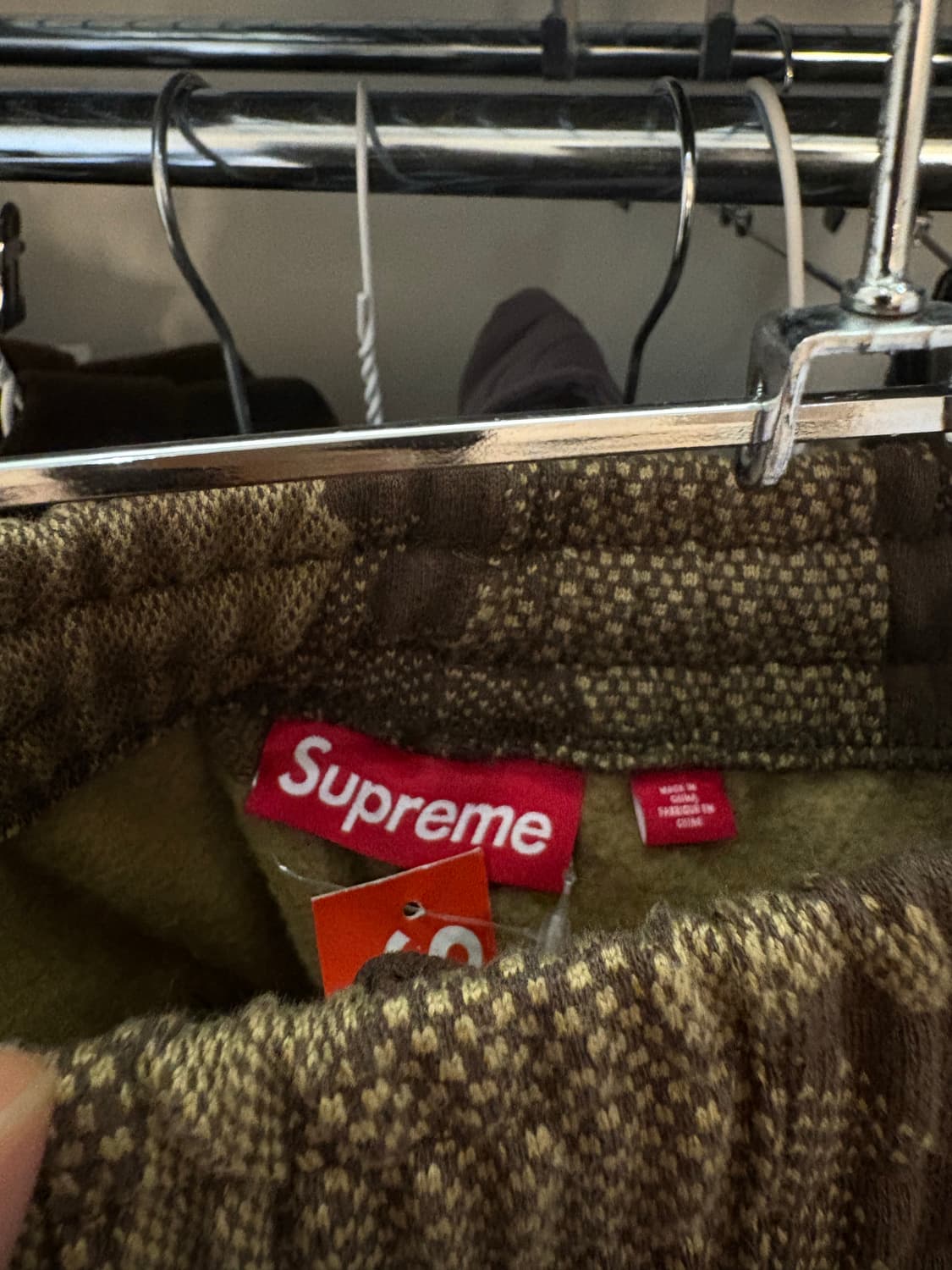 슈프림 Jacquard Stripe Sweatpant Brown 상품이미지3