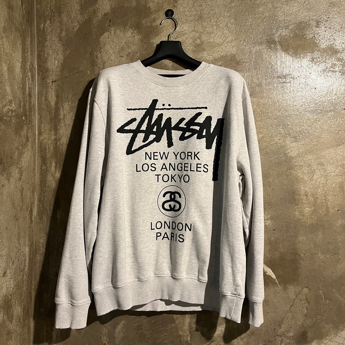 스투시 월드투어 맨투맨 상품이미지5