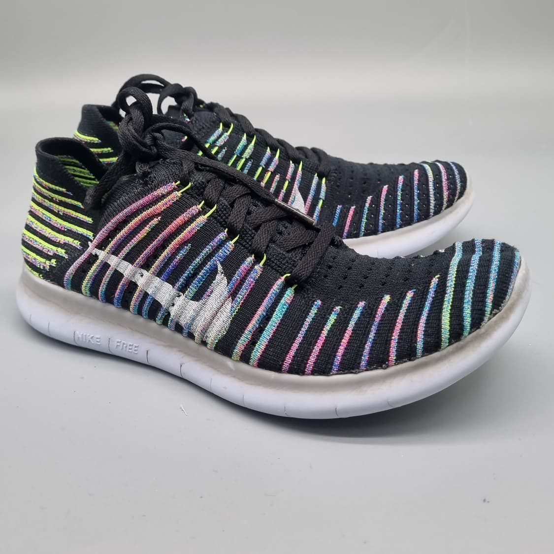 나이키 프리런 플라이니트 런닝화245 상품이미지1