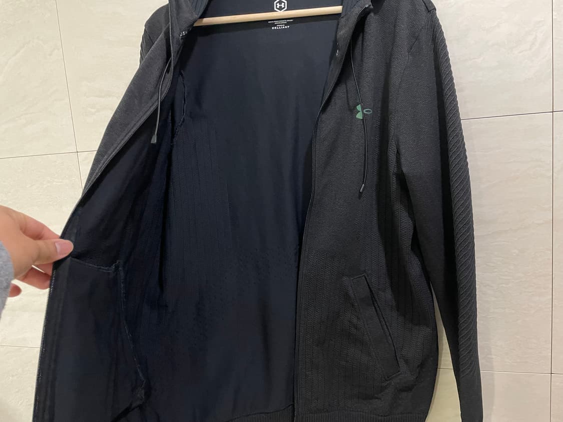 언더아머 / 심리스 집업 후디, 후드집업, 바람막이 / L(100) 상품이미지6