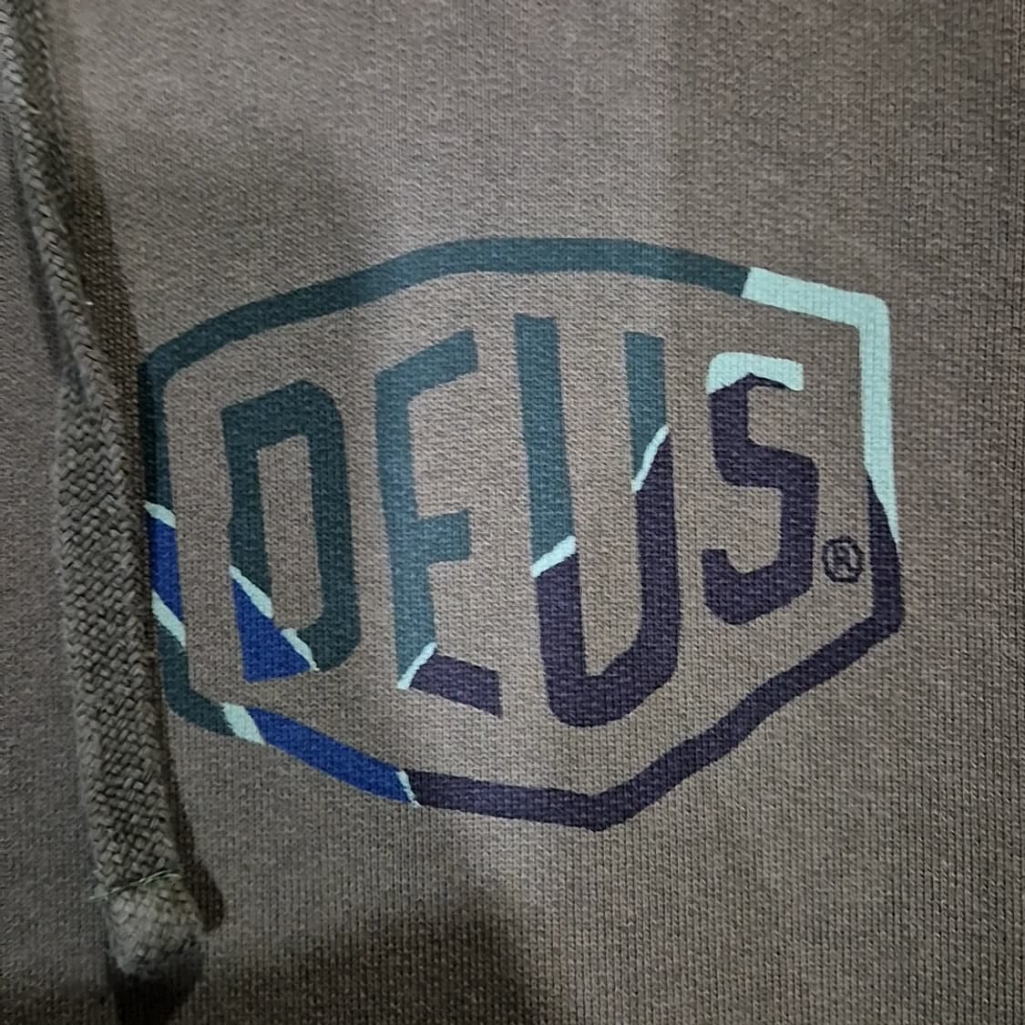 Deus 데우스 카모 로고 후드티 상품이미지4