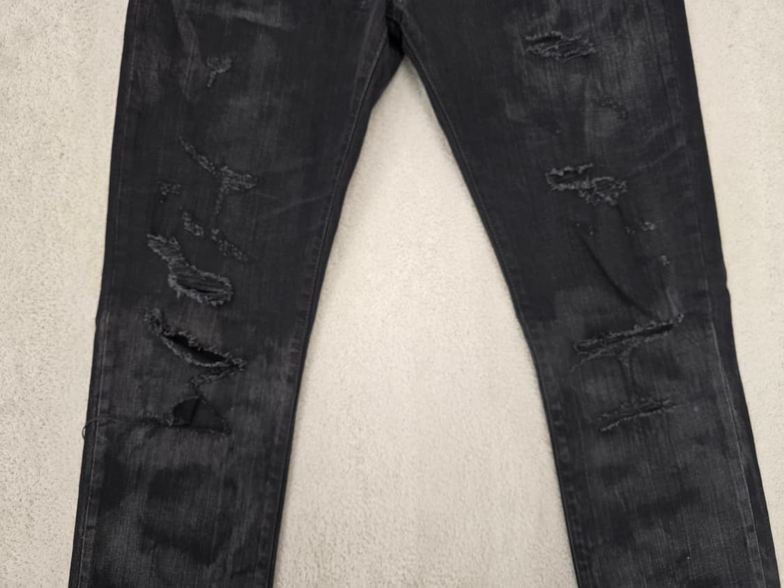 생로랑 무릎찢청 블랙청바지.  싸이즈 32 상품이미지3