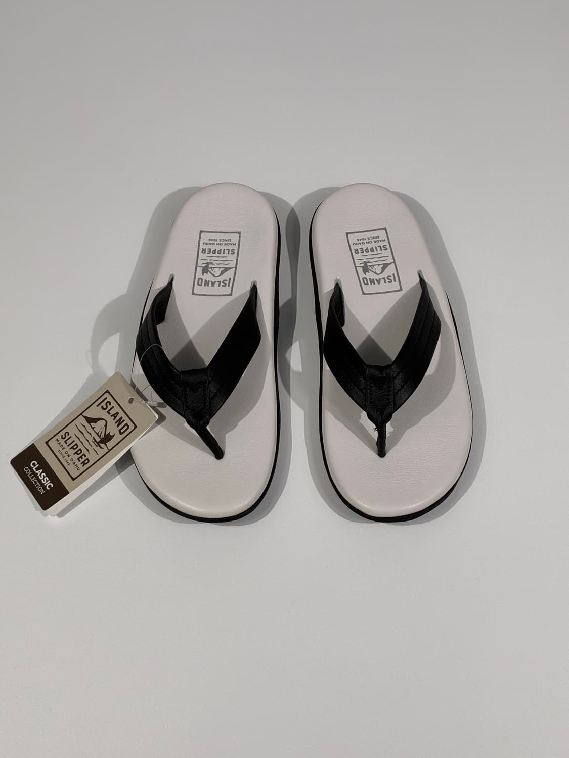 아일랜드슬리퍼 PB202 풀 그레인 레더 화이트/블랙 9사이즈 상품이미지1