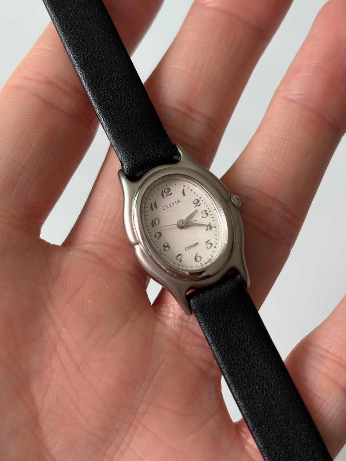 1990년대 Cletia 아라빅 인덱스 실버 오벌 쿼츠 여성 상품이미지2