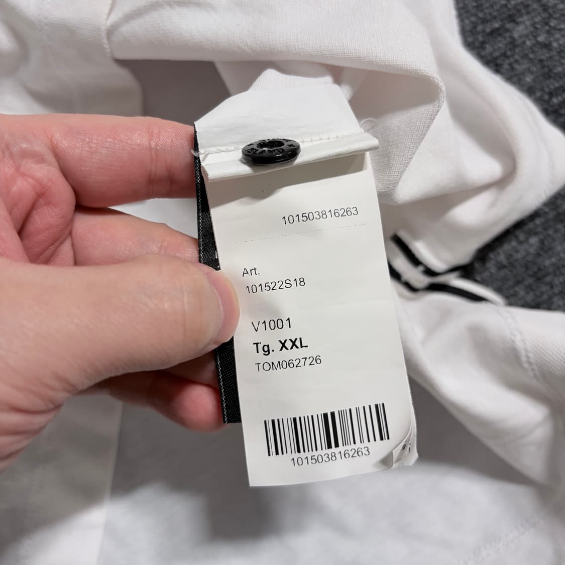 스톤아일랜드 22ss 화이트 폴로 셔츠 상품이미지8